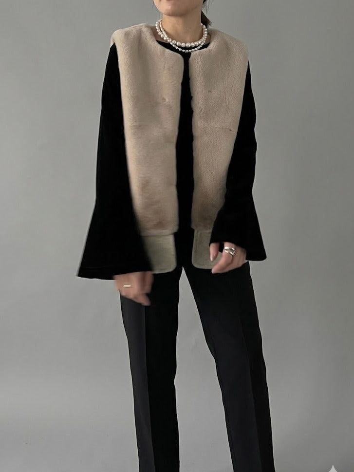 【高見えエコファー】ノーカラー ショートジレ / フェイクファー ベスト / レイヤード・着回し