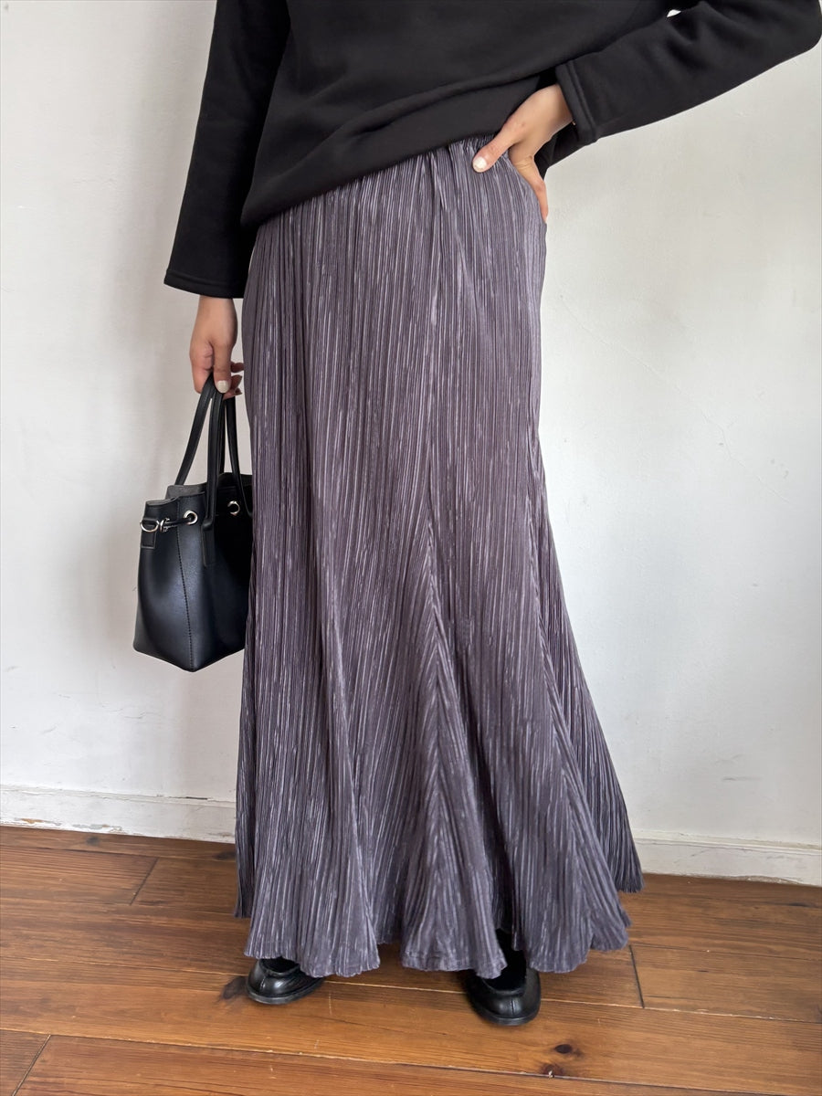 シャーリングロングスカート