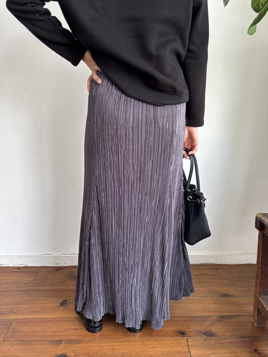 シャーリングロングスカート