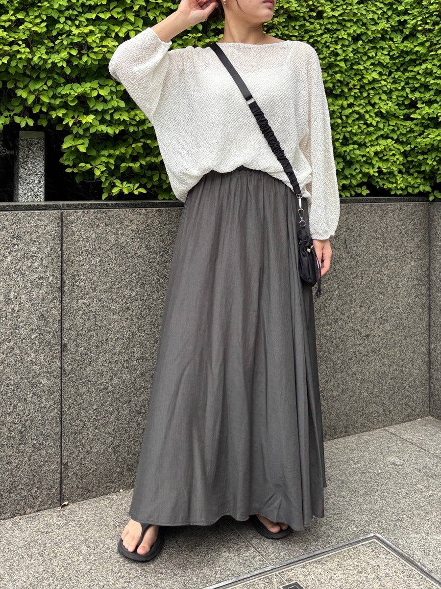 バルーンスリーブホールガーメントニット