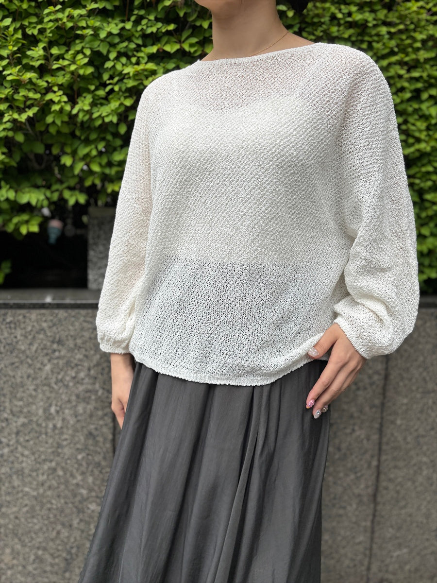 バルーンスリーブホールガーメントニット