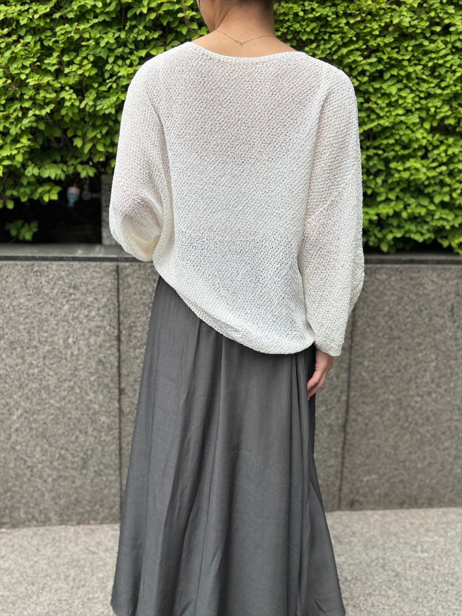 バルーンスリーブホールガーメントニット