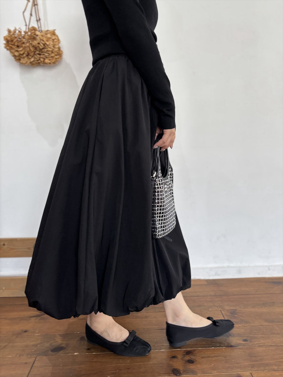 タフタライクバルーンスカート