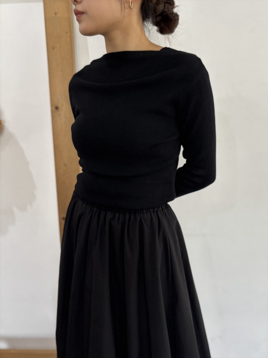 タフタライクバルーンスカート