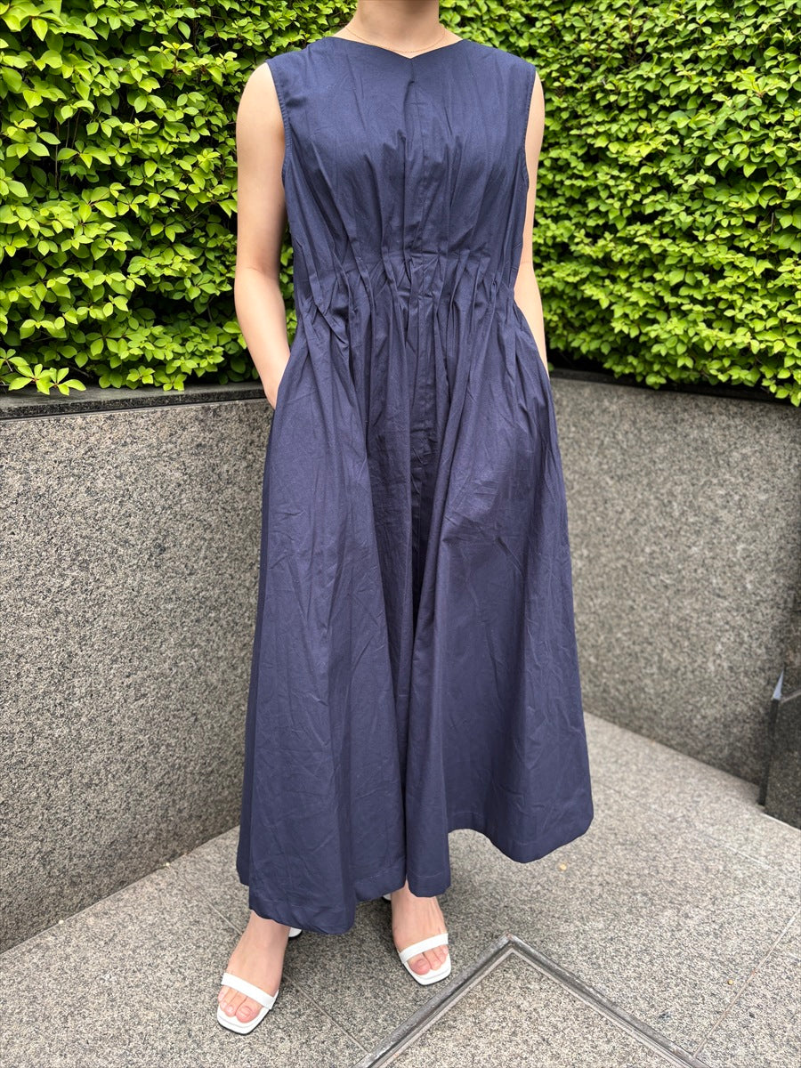 綿ブロードタックノースリワンピース