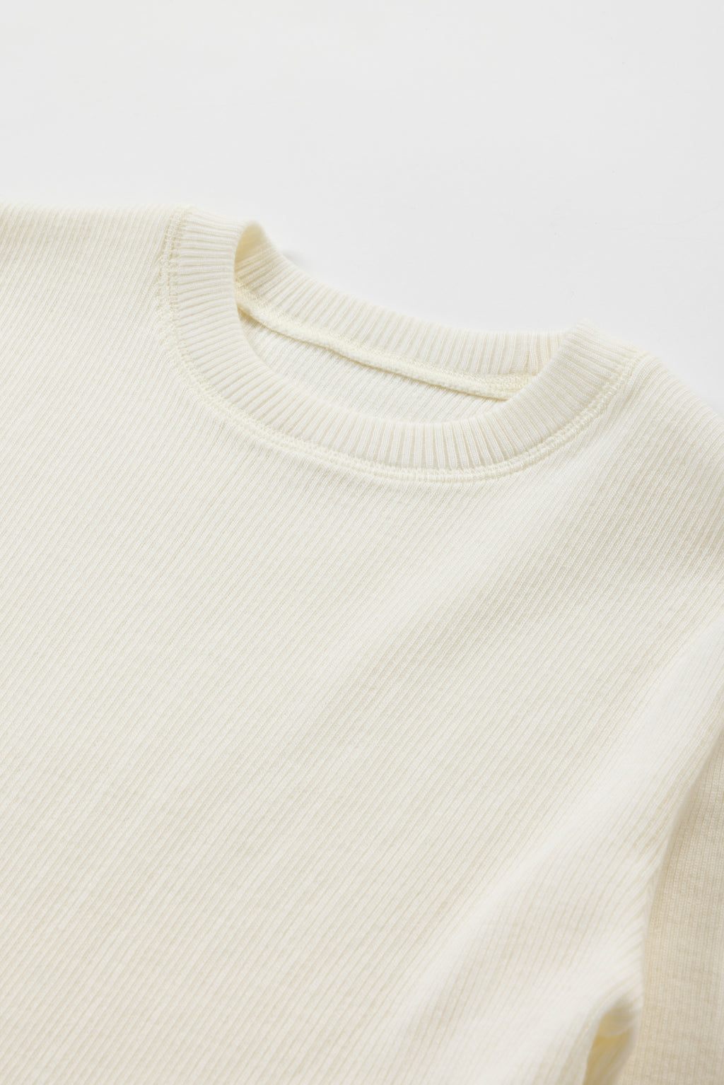 Skin Crewneck knit（Argile）