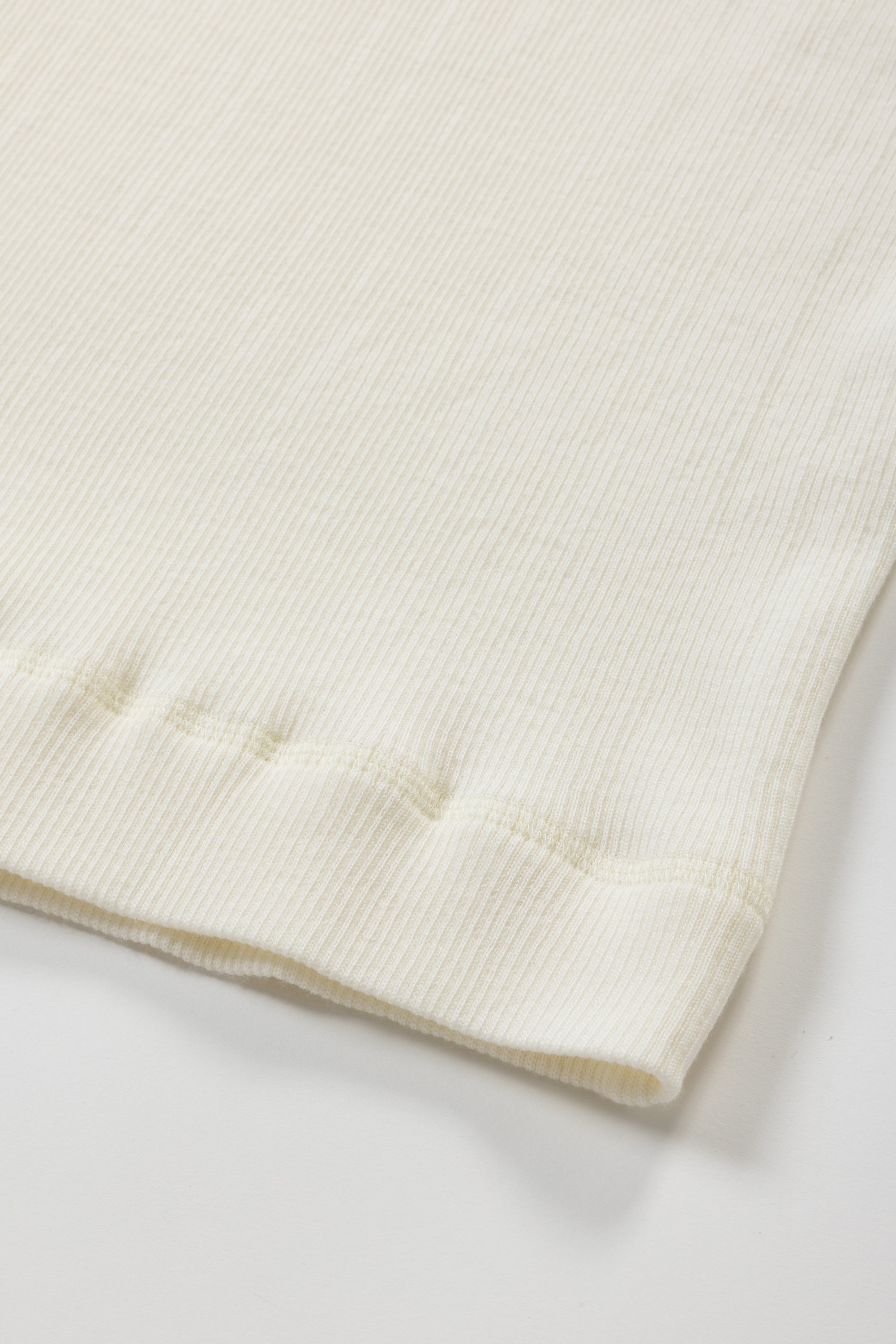 Skin Crewneck knit（Argile）