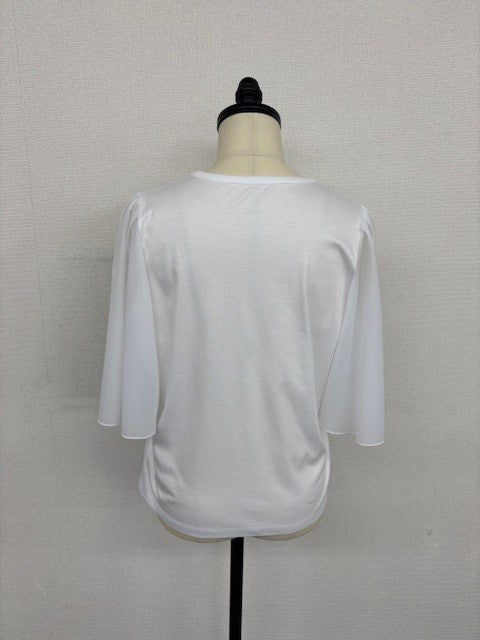 フレアー袖Tシャツ
